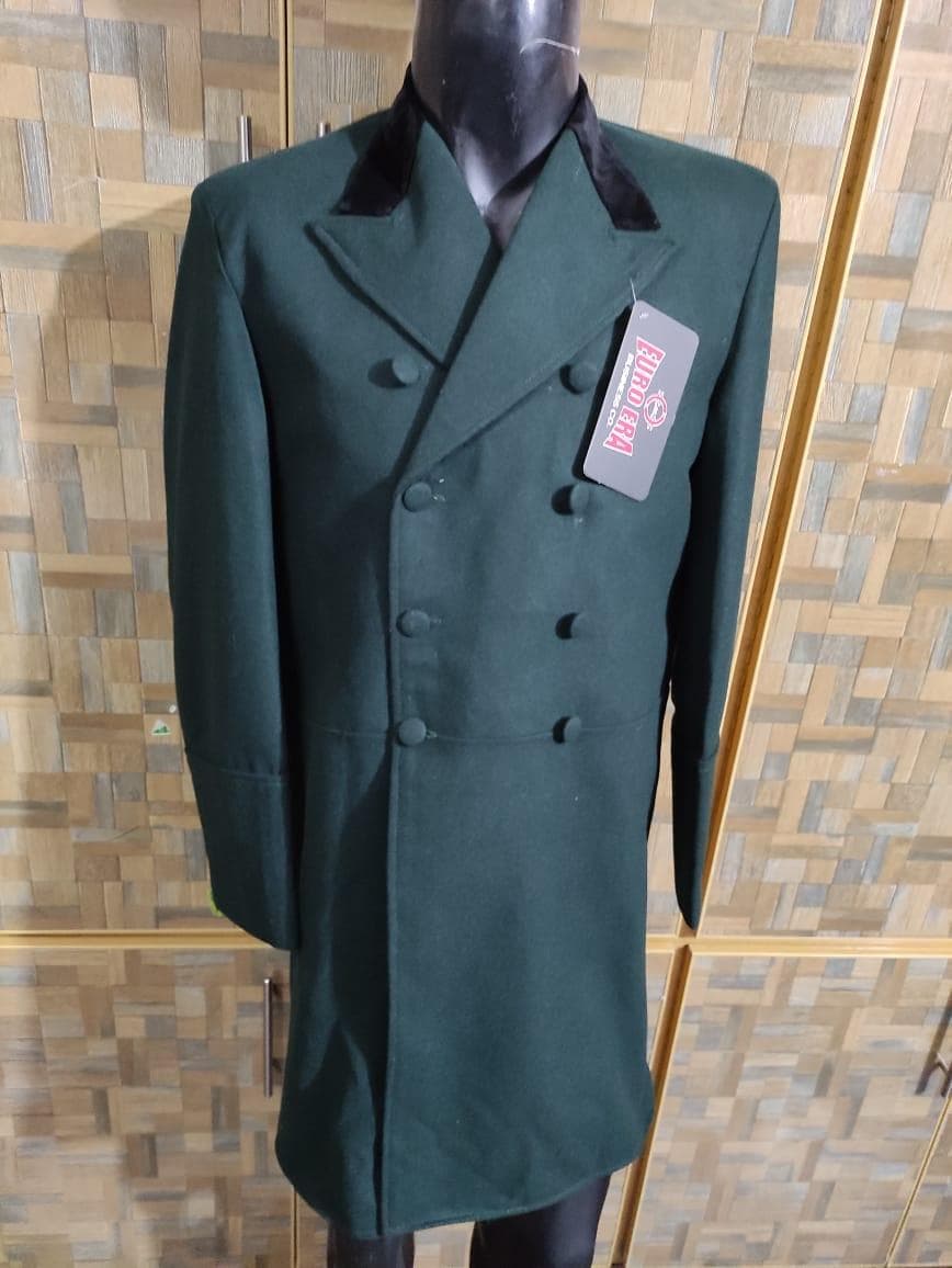 Men's Wool Double Breasted Overcoat: 18th Century Style with Velvet Collar