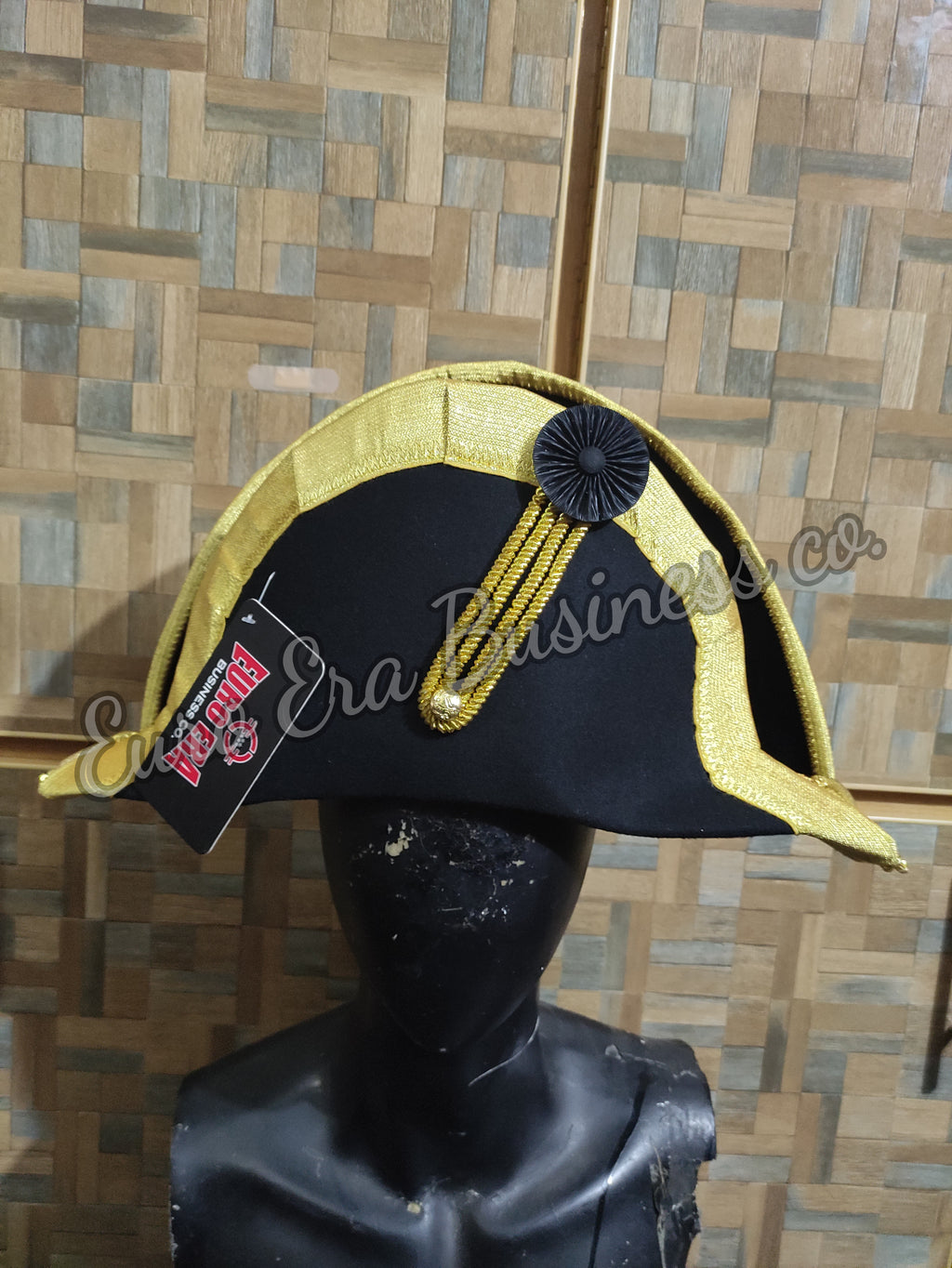 17th 18th century military officers Bicorn hat