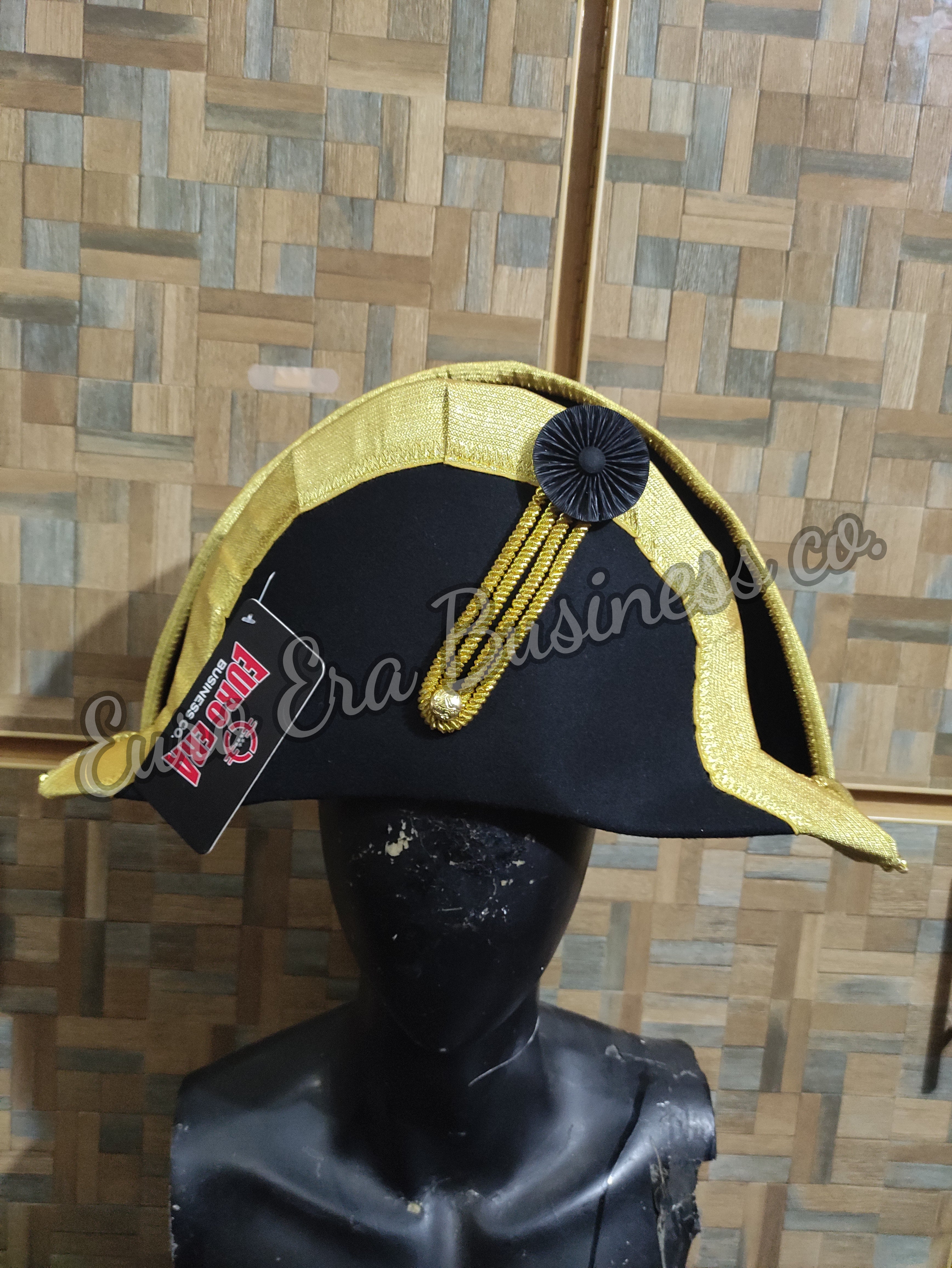 17th 18th century military officers Bicorn hat