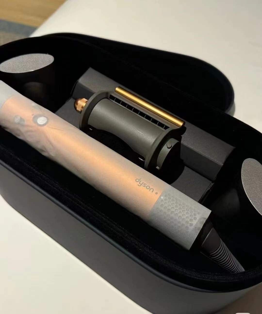 Dyson Airwrap HS05 multi-styler Complete Long in Nickel/Copper