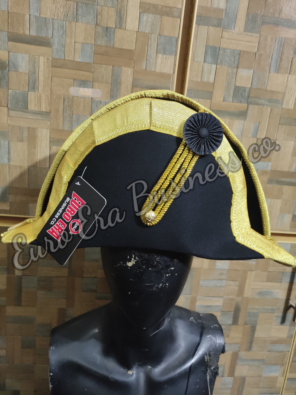 17th 18th century military officers Bicorn hat