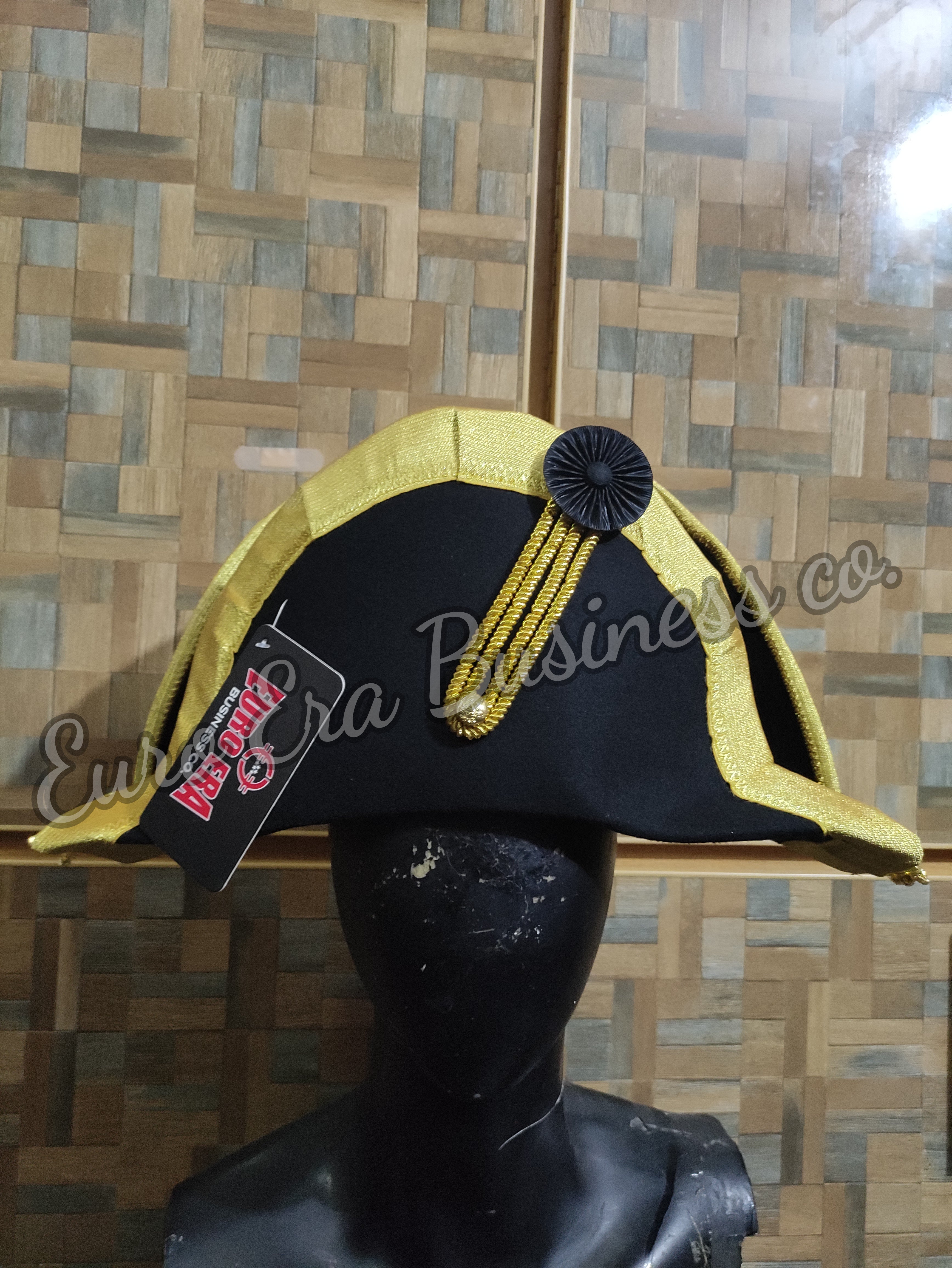 17th 18th century military officers Bicorn hat