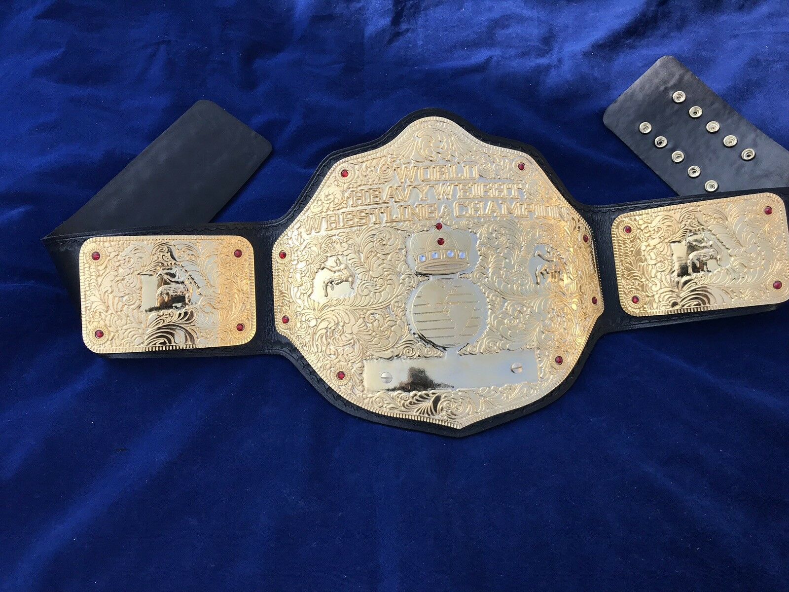 NEW WWF BIG GOLD CHAMPIONSHIP BELT